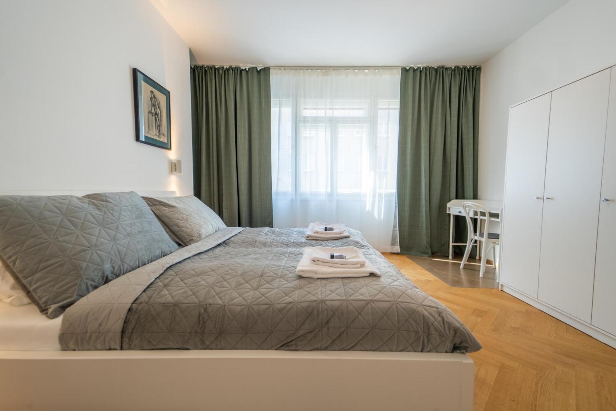 Verve Home Old Town Dunajska 2 Bratislava Luaran gambar