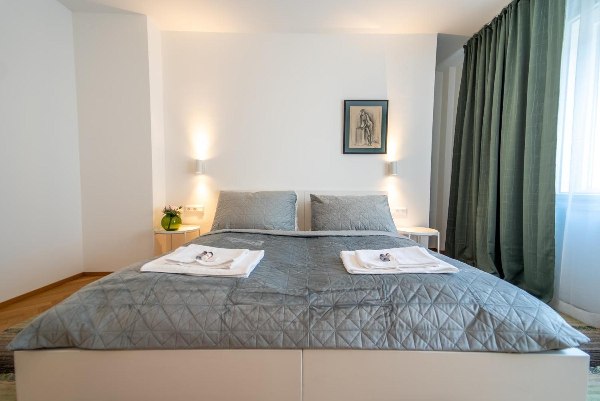 Verve Home Old Town Dunajska 2 Bratislava Luaran gambar